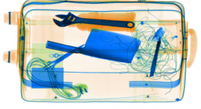 現(xiàn)在機場過行李安檢機時候哪些東西不能攜帶？